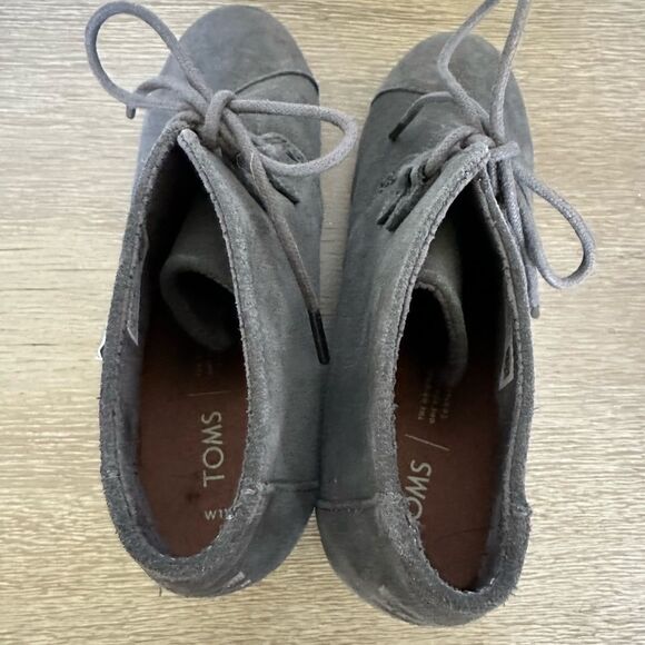 NWT TOMS Gray Suede Leather Wedge Ankle Boots Booties 11 - Picture 5 of 8